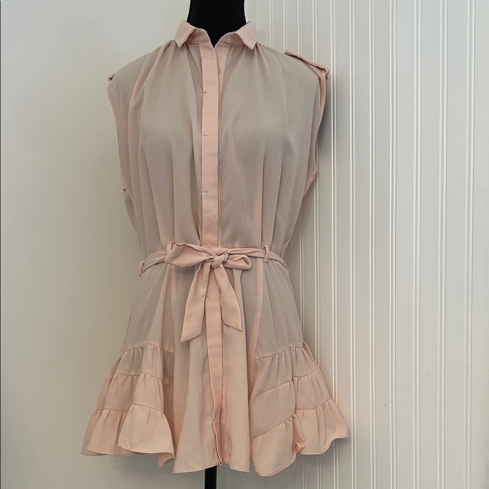 Elegant Pink Sleeveless Blouse with Tie Waist
